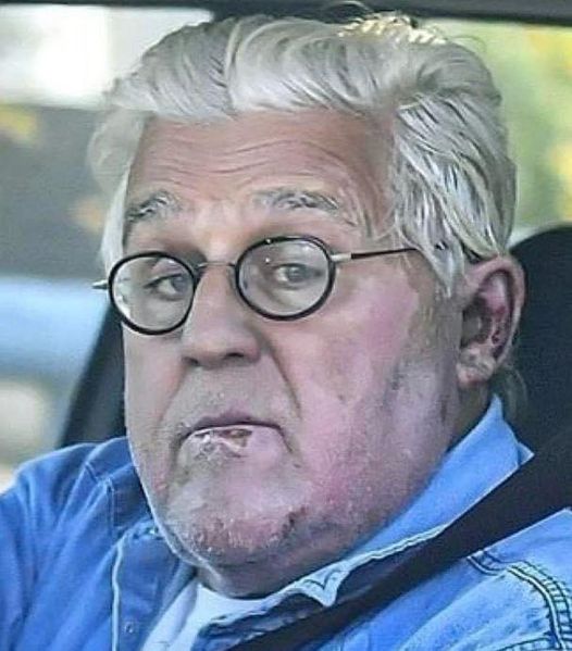 Enquanto se recuperava do assustador incêndio de carro e acidente de moto, Jay Leno anunciou seus planos inesperados de aposentadoria.