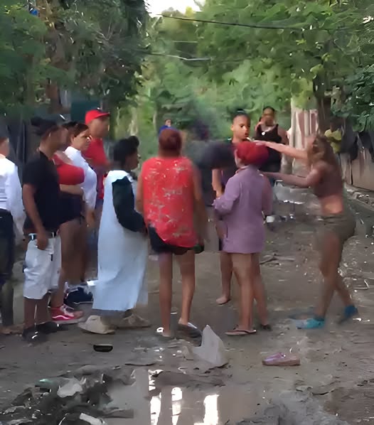 Varias mujeres en Los Girasoles de Navarrete